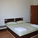 Georgievi 3* פרימורסקו