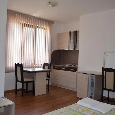 Konukevi Georgievi Primorsko