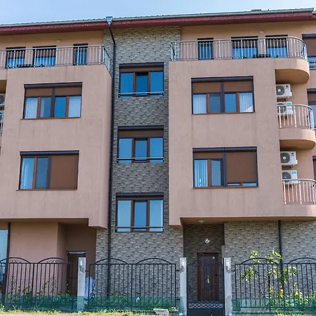 Konukevi Georgievi Primorsko